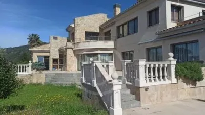 Chalet on Avinguda Sant Marc photo 6