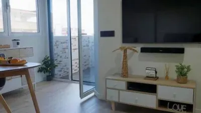 Apartment on Carrer Saint Tropez photo 19