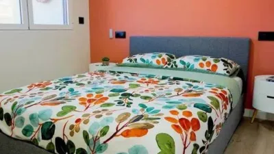 Apartment on Carrer Saint Tropez photo 28