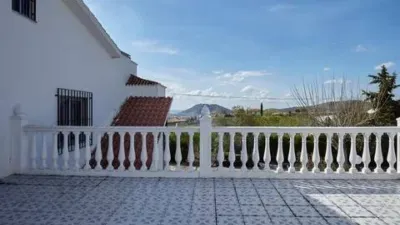 Chalet in Alcaudete photo 4
