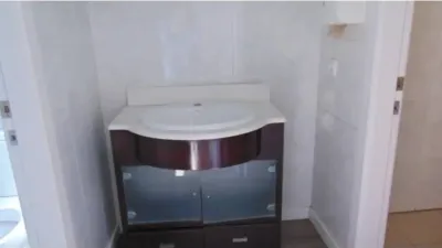 Local comercial en venta en Vilafranca del Penedès - Más