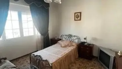 Chalet in Mancha Real photo 24