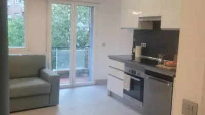 Piso en alquiler en Calle de Esteban Terradas - Imagen 2