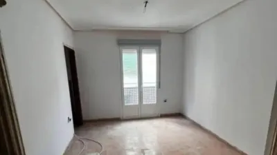 Chalet in Mancha Real photo 2