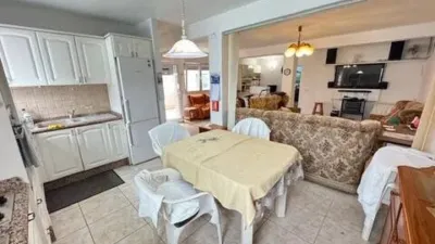 Apartment on Calle La Montana, No. 4 photo 2