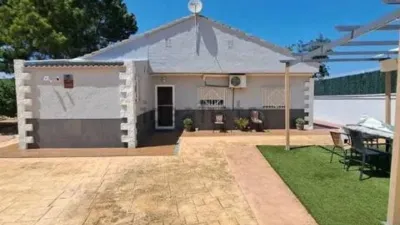 Chalet in Chiva photo 3