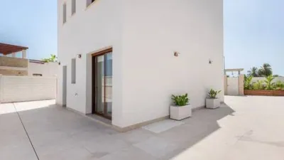 Chalet en venta en Calle Islas Canarias, Cala Marqués (Vera) de 459.000 €