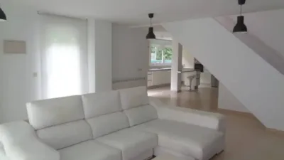 Chalet en venta en Cuzcurrita de Río Tirón - Vista 4