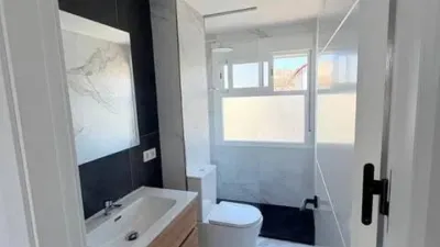 Piso en venta en Avenida de los Almogávares, cerca de Avenida de la Virgen de Linares - Vista 5