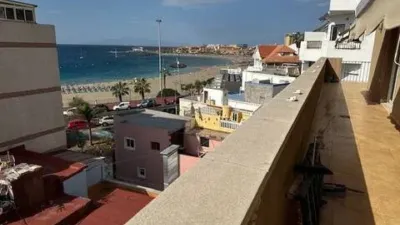 Penthouse on Calle de Jesús Domínguez Grillo, 17 photo 6