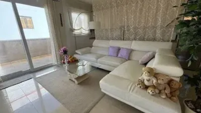 Penthouse on Calle de Jesús Domínguez Grillo, 17 photo 9