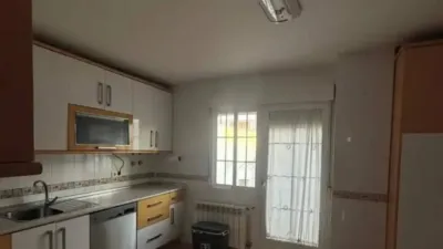 Chalet in Mancha Real photo 6