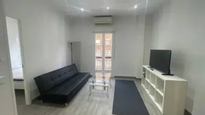 Piso en alquiler en Vallehermoso - Imagen 2