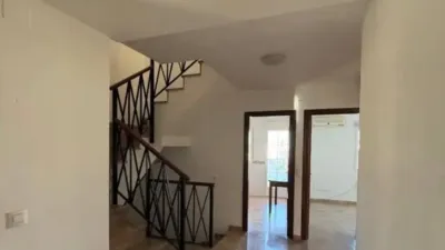 Chalet in Mancha Real photo 3
