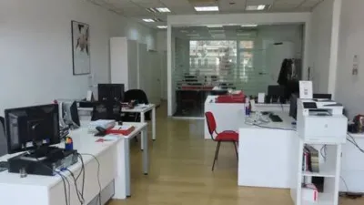 Local comercial en venta en Font Verda, Font Verda (Granollers) de 179.001 €