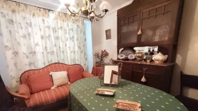 Chalet in Mancha Real photo 2