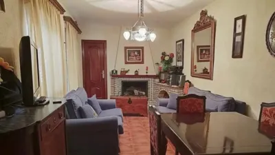 Chalet in Mancha Real photo 4