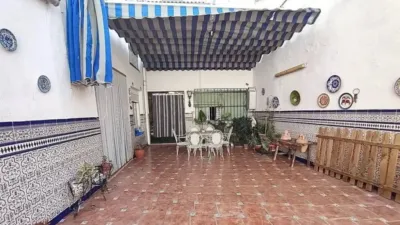 Chalet in Mancha Real photo 7