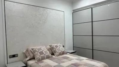 Piso en alquiler en Ciutat Vella - Imagen 4