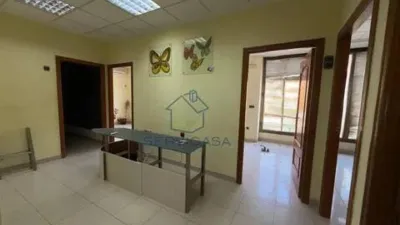 Local comercial en alquiler en Hellín - Más