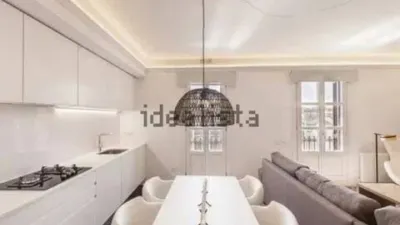 Piso en alquiler en Plaça de la Universitat - Imagen 4