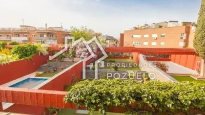 Townhouse in Aravaca photo 13