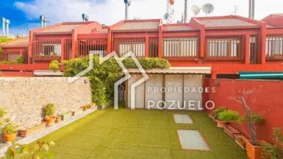 Townhouse in Aravaca photo 3