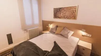 Piso en alquiler en Plaça de la Universitat - Imagen 8