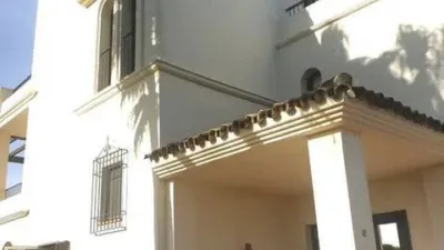 Casa adosada en alquiler en Núcleo, Núcleo (San Roque) de 4.500 €<span>/mes</span>