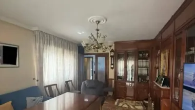 Chalet in Mancha Real photo 2