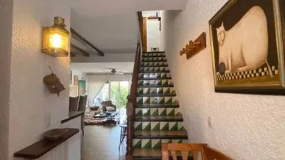 Casa adosada en venta en Calle Urbanitzacio Alorda Park No Number, Bellamar-Mas de la Mel (Calafell) de 370.000 €