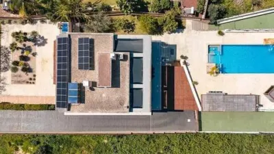Chalet en venta en Carrer del Río Cabriel - Más