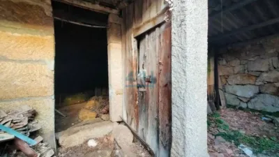 Chalet en venta en Ourense Capital, Ourense Capital de 35.000 €