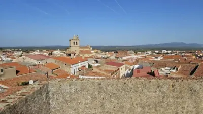 Piso en venta en Calle Nidos, Garrovillas de Alconétar de 18.000 €
