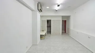 Local comercial en venta en Esplugues de Llobregat - Més