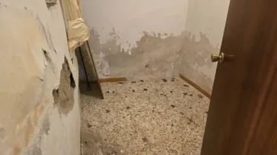 Chalet en venta en Calle Coro, Garrovillas de Alconétar de 15.000 €