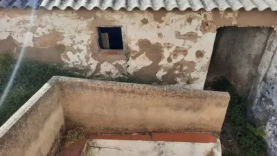 Chalet en venta en Calle de San Gregorio, Arroyo de La Luz de 29.000 €