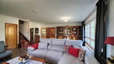 Chalet en venta en Seixalbo-Monte-Ceboliño-Velle, Seixalbo-Monte-Ceboliño-Velle (Ourense Capital) de 600.000 €
