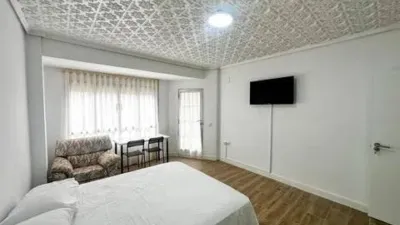 Piso en alquiler en Poblats Marítims - Imagen 2