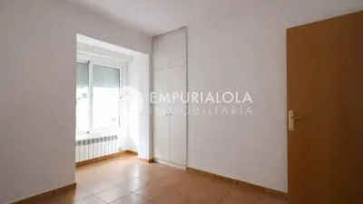 Piso en venta en Carrer d'En Mairó, cerca de Carrer de la Riera Ginjolers, Centre (Roses) de 229.000 €