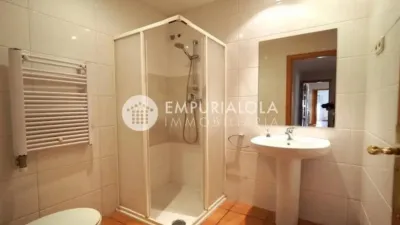Piso en venta en Carrer d'En Mairó, cerca de Carrer de la Riera Ginjolers, Centre (Roses) de 229.000 €