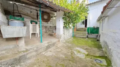 Chalet en venta en Calle Iglesia, Aliseda de 59.900 €
