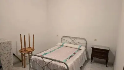 Chalet en venta en Calle Iglesia, Aliseda de 59.900 €