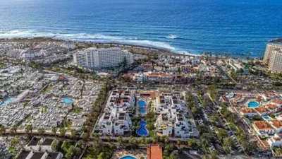 Ático en venta en Avenida Santiago Puig, Playa de Las Américas (Arona) de 310.000 €