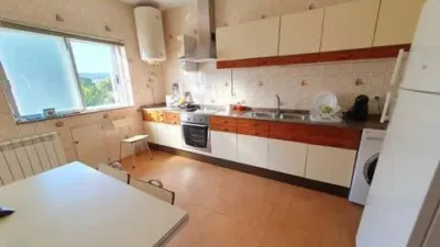 Chalet on Calle Xulian Magarinos No Number photo 11