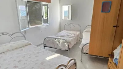 Chalet en venta en Calle Miguel de Cervantes, 16, Mata de Alcántara de 43.000 €