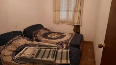 Chalet en venta en Calle Barrio Nuevo, Garrovillas de Alconétar de 25.000 €