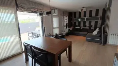 Casa adosada en alquiler en Carrer del Serè, Bellamar-Mas de la Mel (Calafell) de 5.500 €<span>/mes</span>