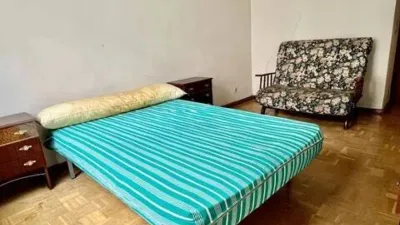Apartment in Ensanche photo 11