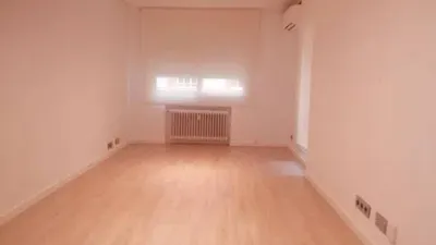 Piso en alquiler en Calle de Asunción Castell - Imagen 2